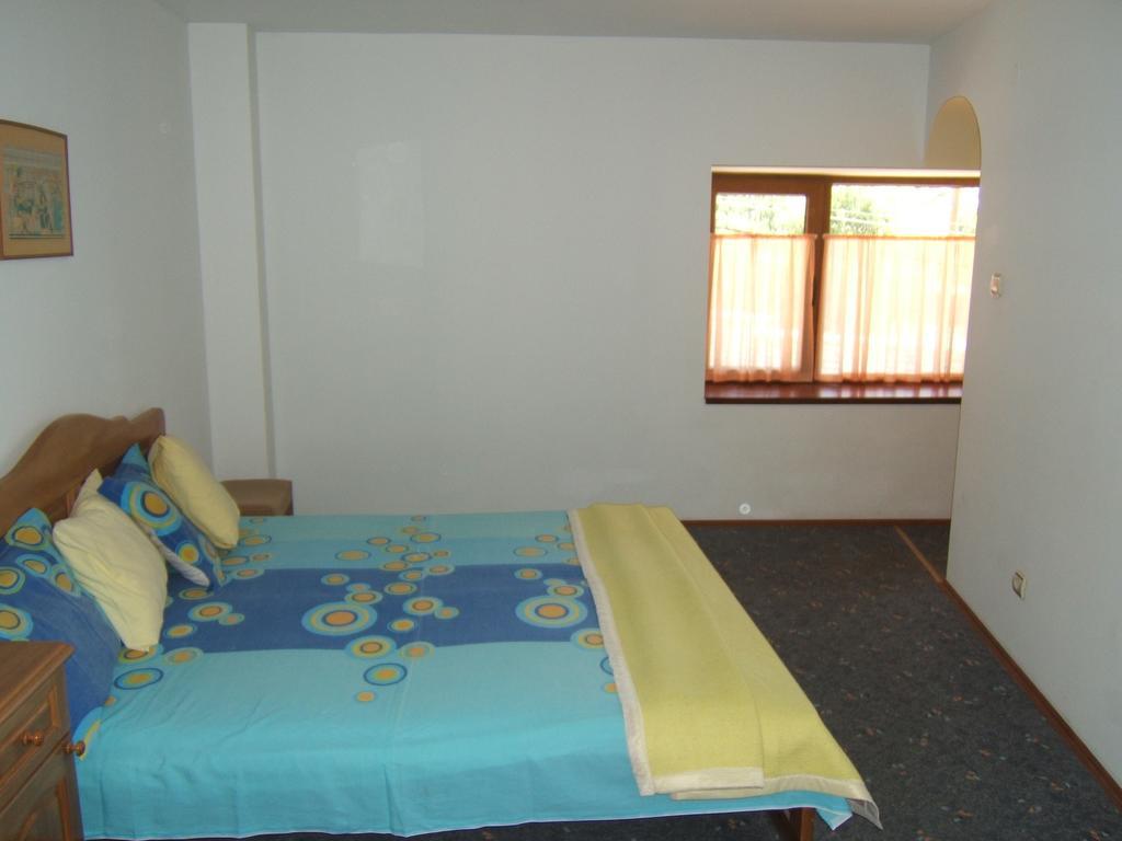 Regina'S Guesthouse Balchik Luaran gambar