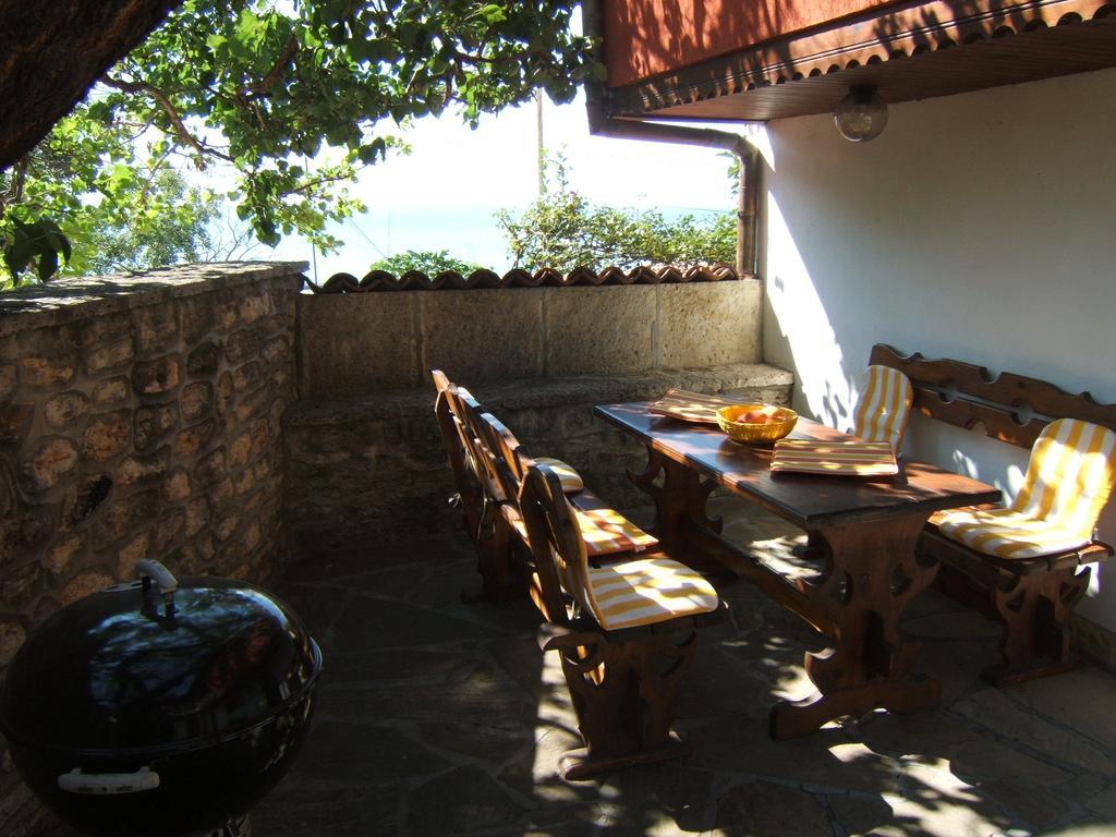 Regina'S Guesthouse Balchik Luaran gambar