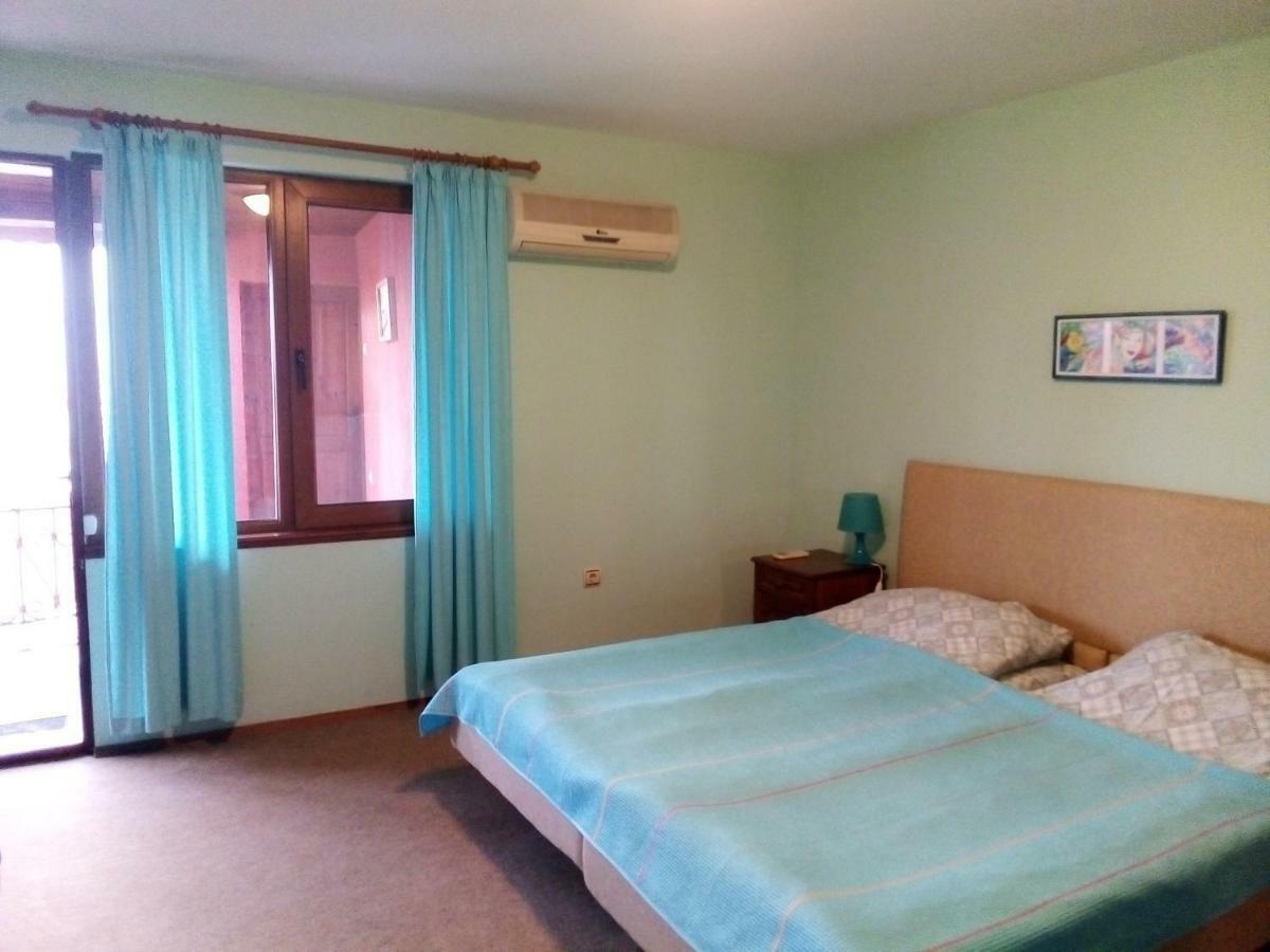 Regina'S Guesthouse Balchik Luaran gambar